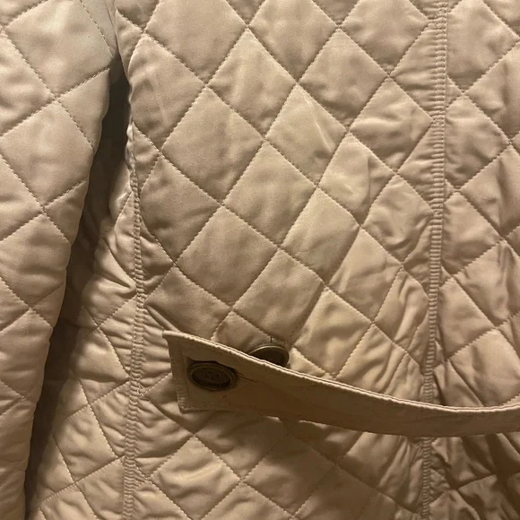 Burberry quilted jacket - tan - Picture 7 of 8